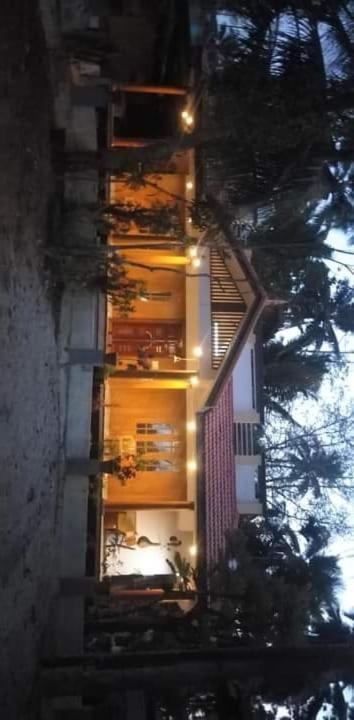 Dwaraka Munroe Apartment Kollam Exterior photo